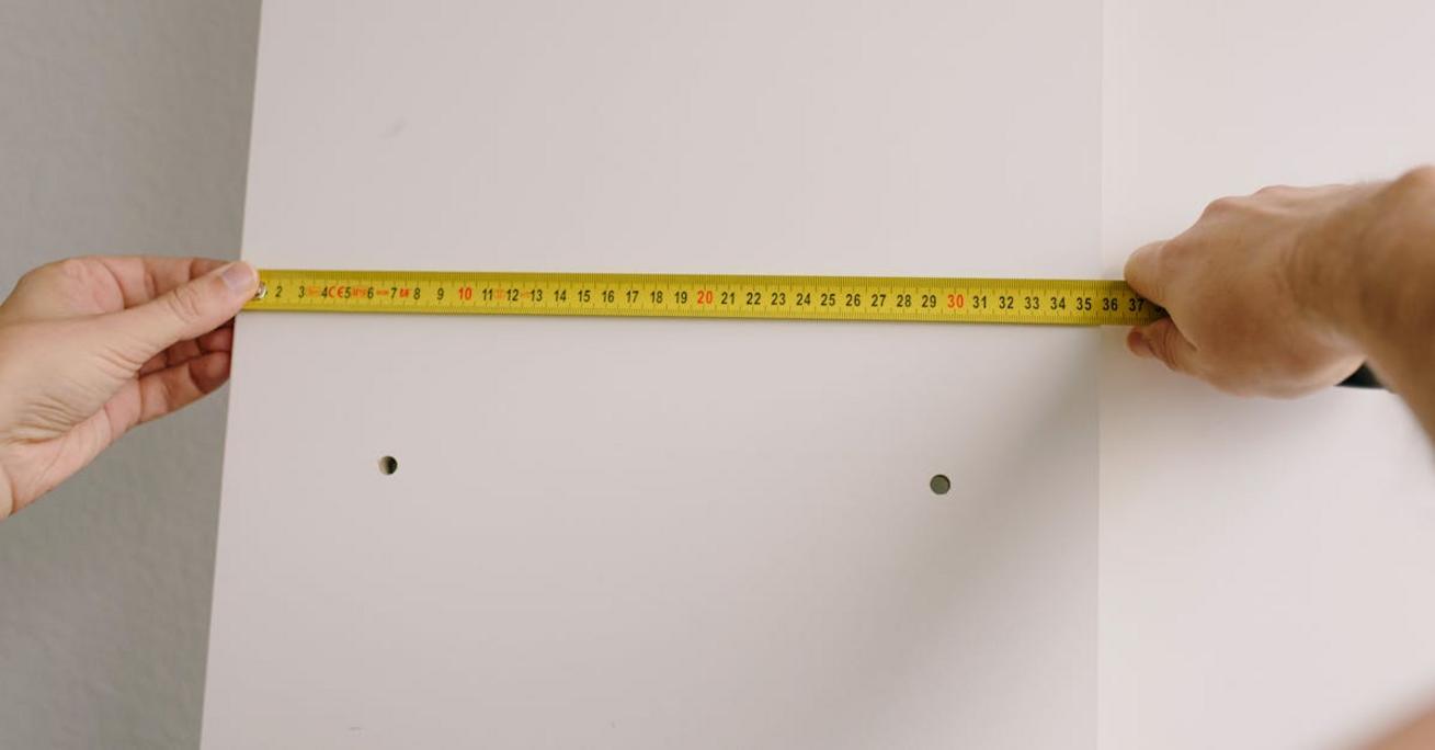 Domowy sposób na dziury w ścianie – szybkie i trwałe naprawy