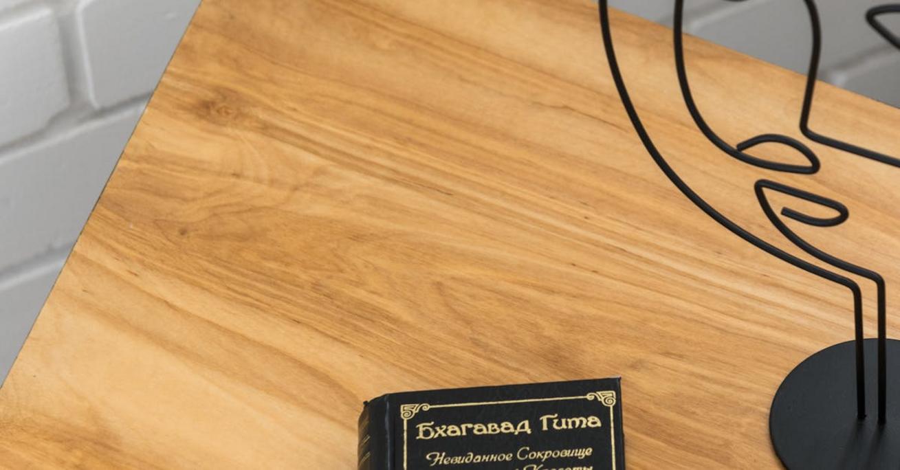 Etażerka – co to jest i jak wykorzystać ją we wnętrzu?